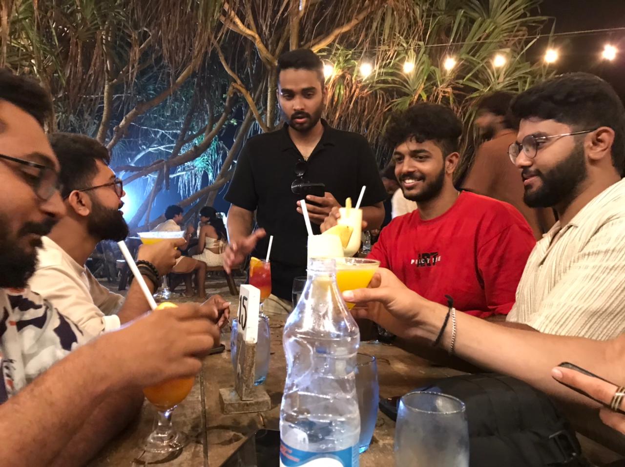 6 friends from Bangalore India Gallery