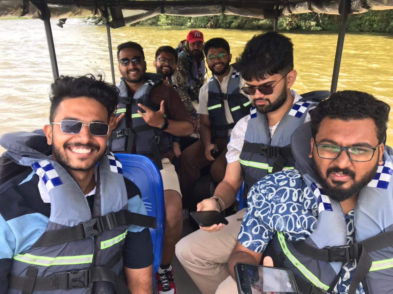 6 friends from Bangalore India Gallery